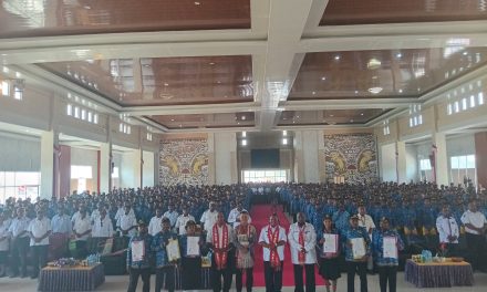 Peristiwa Hari Ini Paling Berharga, Bupati Maybrat Serahkan SK CPNS dan PPPK di Lingkup Pemda Maybrat